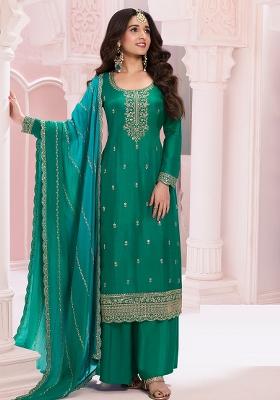 Green Embroidered Silk Blend Straight Kurta Set