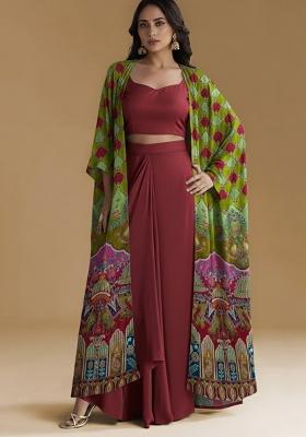Red Figure Print Crepe Fusion Set
