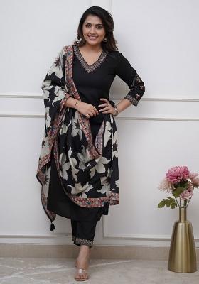 Black Solid Silk Blend Straight Kurta Set